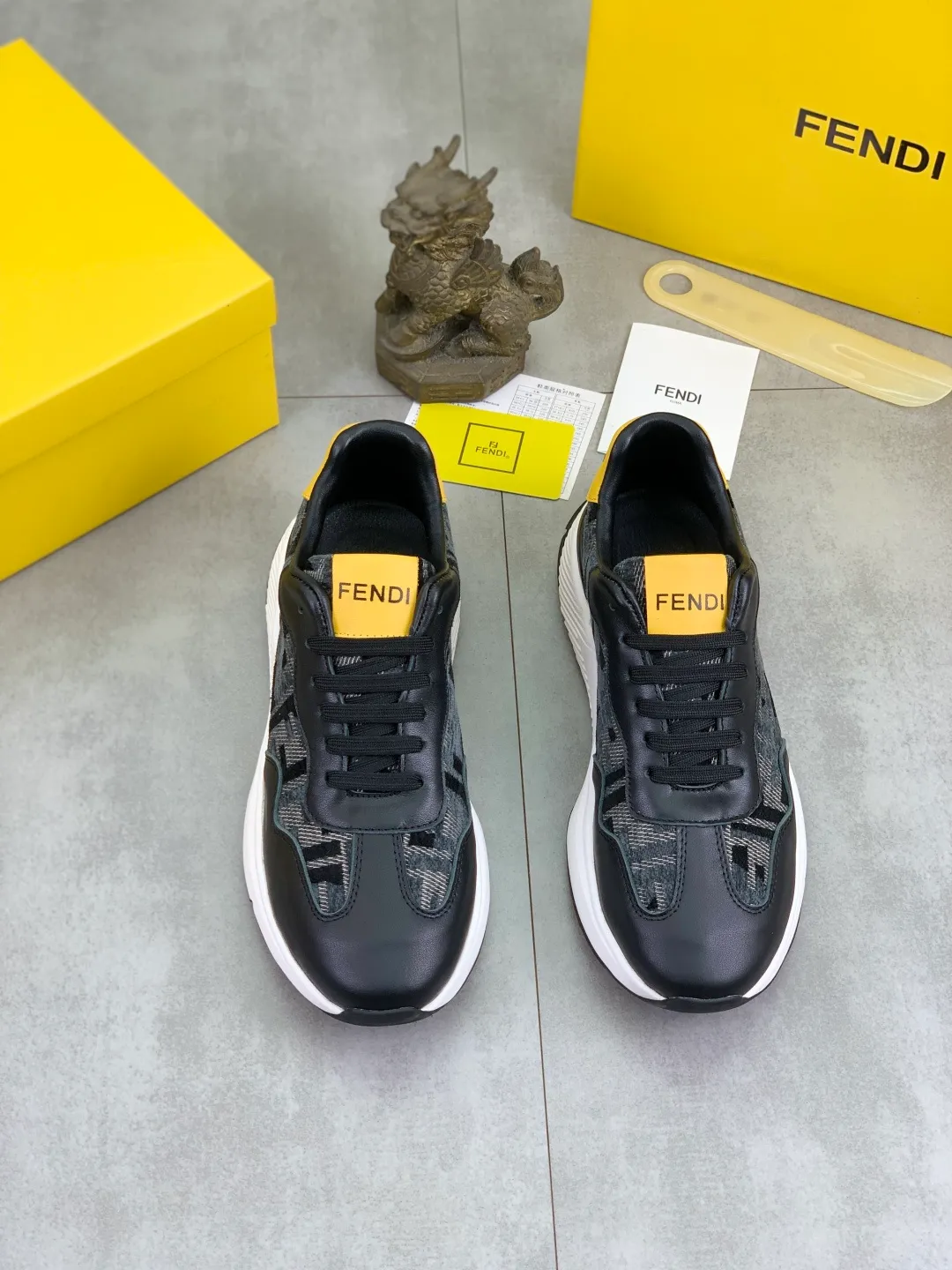 ​Men's shoes 💰P460 💰[New style] little monster 🆘 New FENDI (Fendi) new style 🕶️🕶️Simple routing effect, showing an elegant and cool driving shoe 🎬Using imported calfskin + first-layer pigskin lining🐂Excellent material🎬Detailed workmanship 🤗Comfortable foot feel➰➰. ​Pair it with any outfit to show your taste and temperament, low-key luxury ♻️Design ​simple and elegant ​noble and fashionable 🍃​Very loved and favored by trendy men 💓❤️size: 38-44 2️⃣colors available
